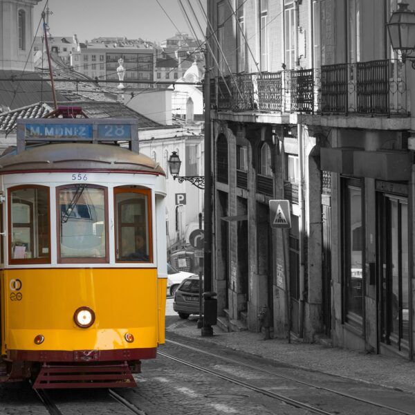 lisbon-2543511_1920