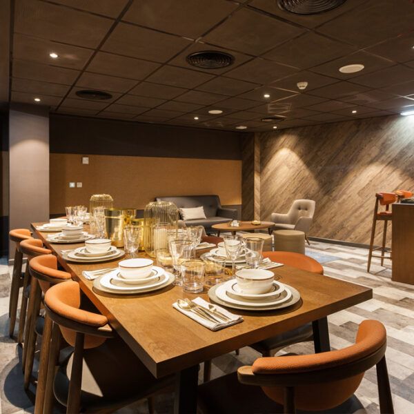 marques-de-pombal-lisbon-dinner-party-room-1-DE